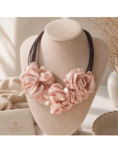 COLLAR COROLA DE EL COFRE DE ELISABETH 2