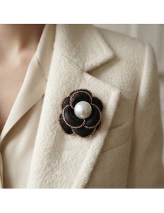 BROCHE FLOR TELA CADENA DE EL COFRE DE ELISABETH